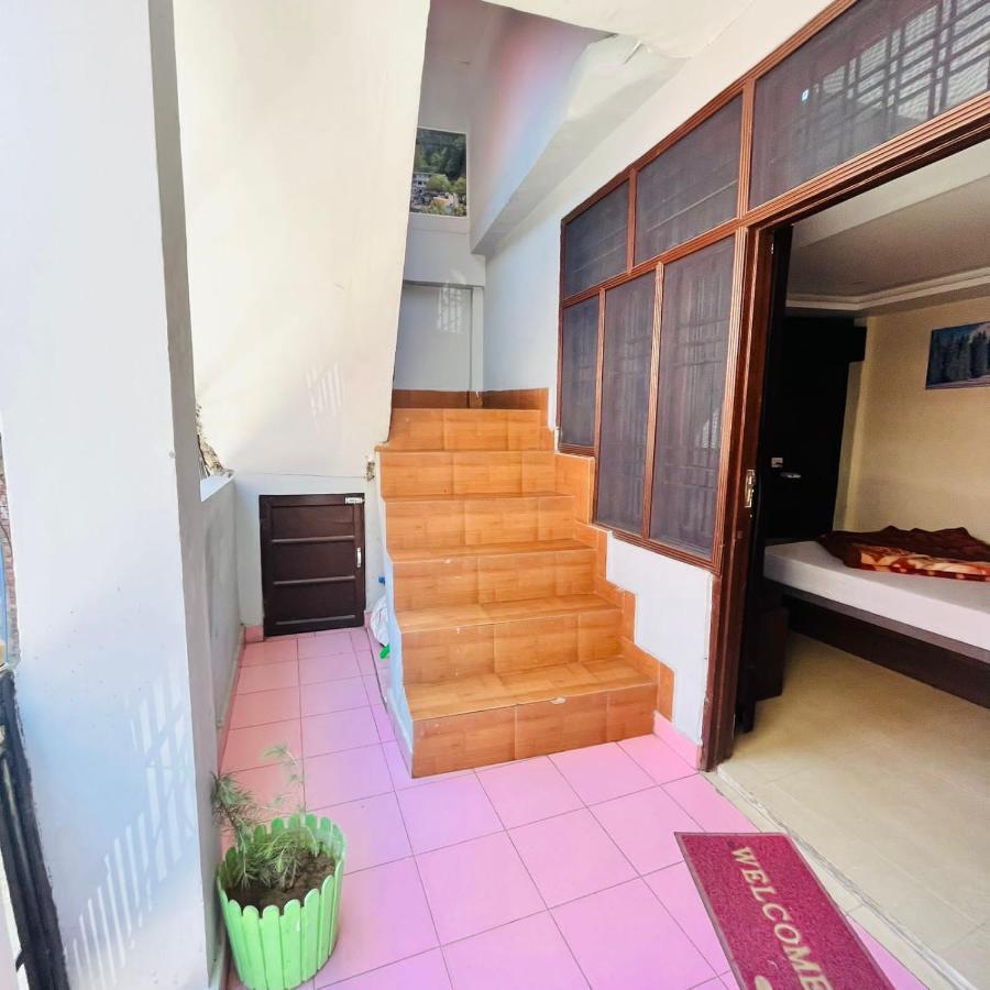 Hotel Balaji Далхаузи Экстерьер фото